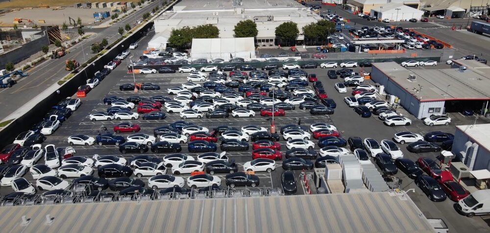 Tesla-lot-of-cars.jpg?w=1500&quality=82&strip=all&ssl=1